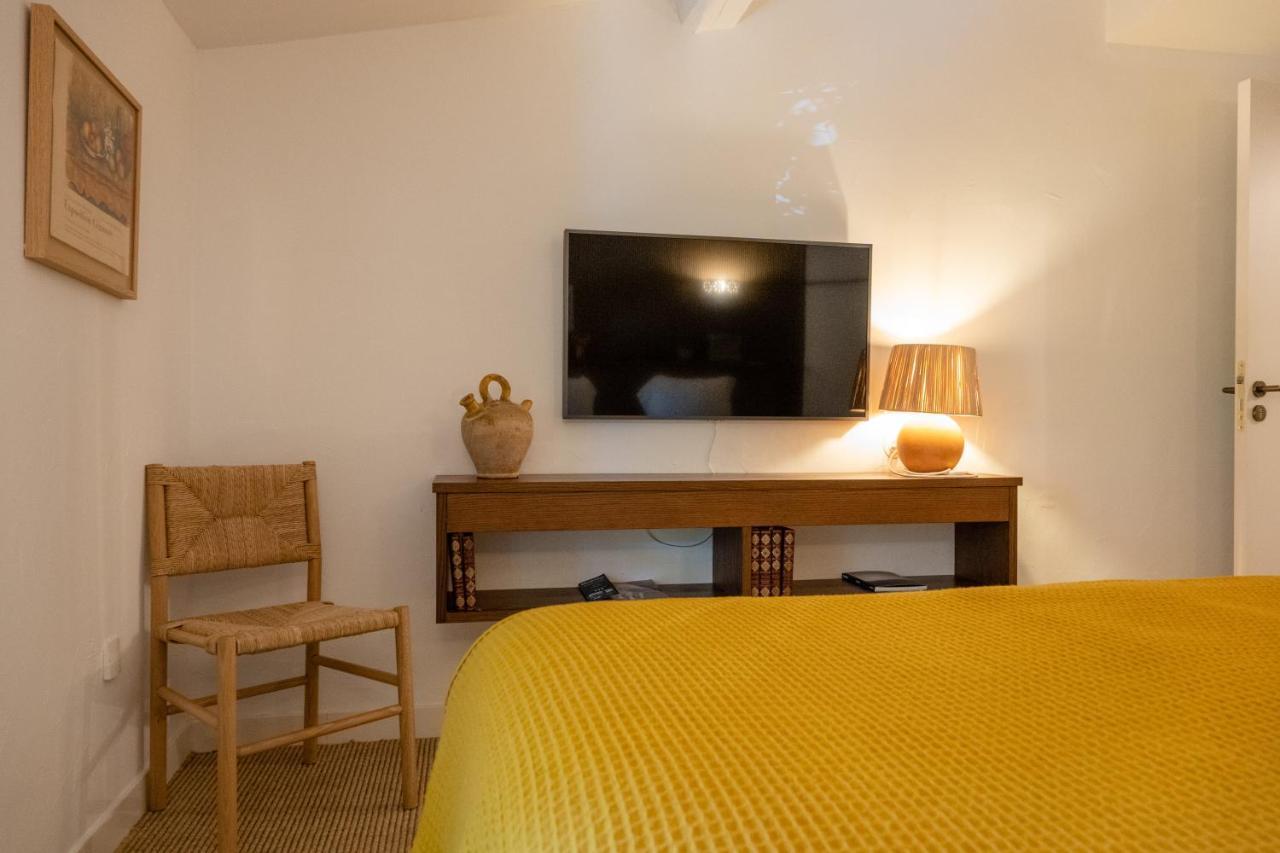 Le Moulin, Lourmarin, A Beaumier Hotel Экстерьер фото