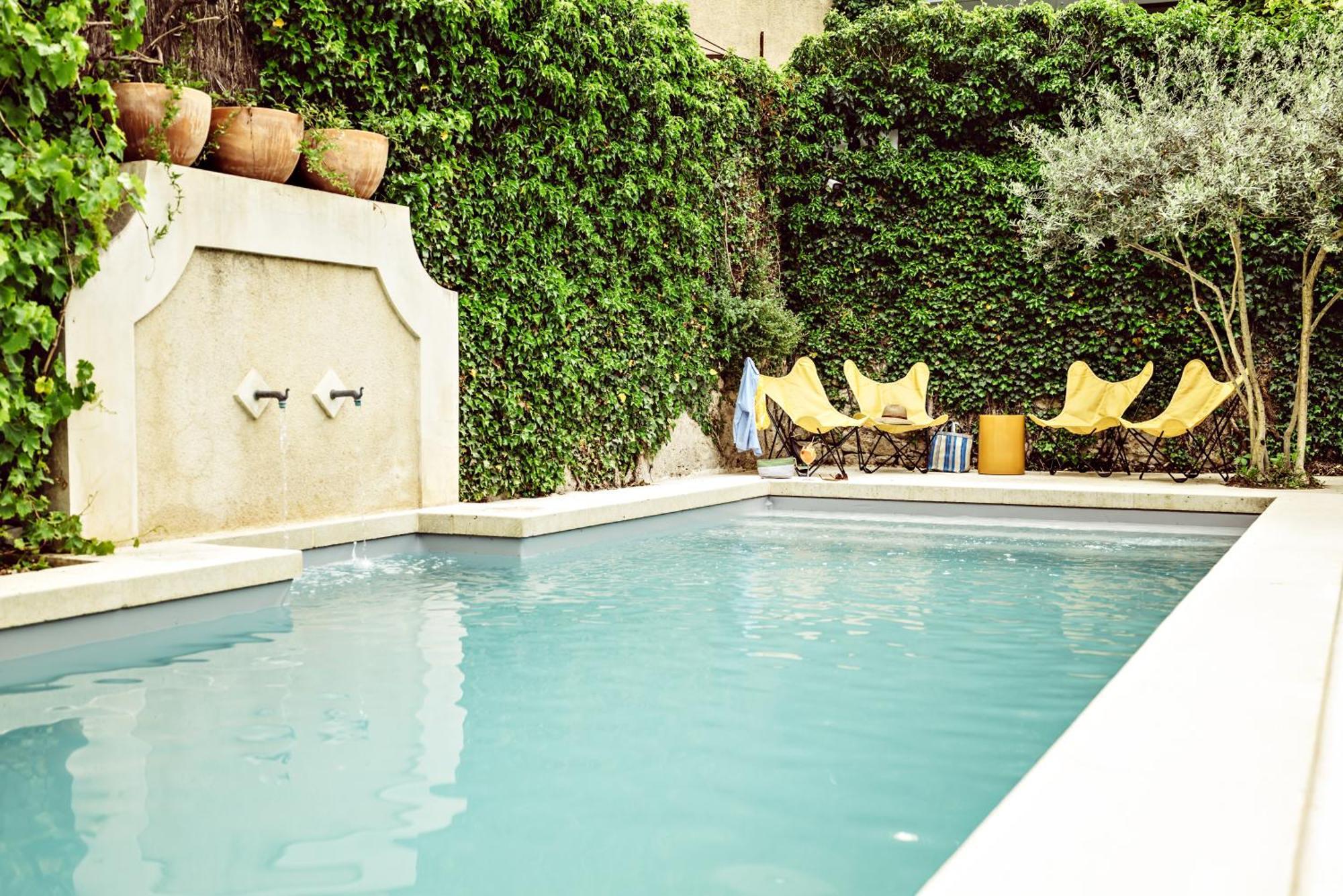 Le Moulin, Lourmarin, A Beaumier Hotel Экстерьер фото