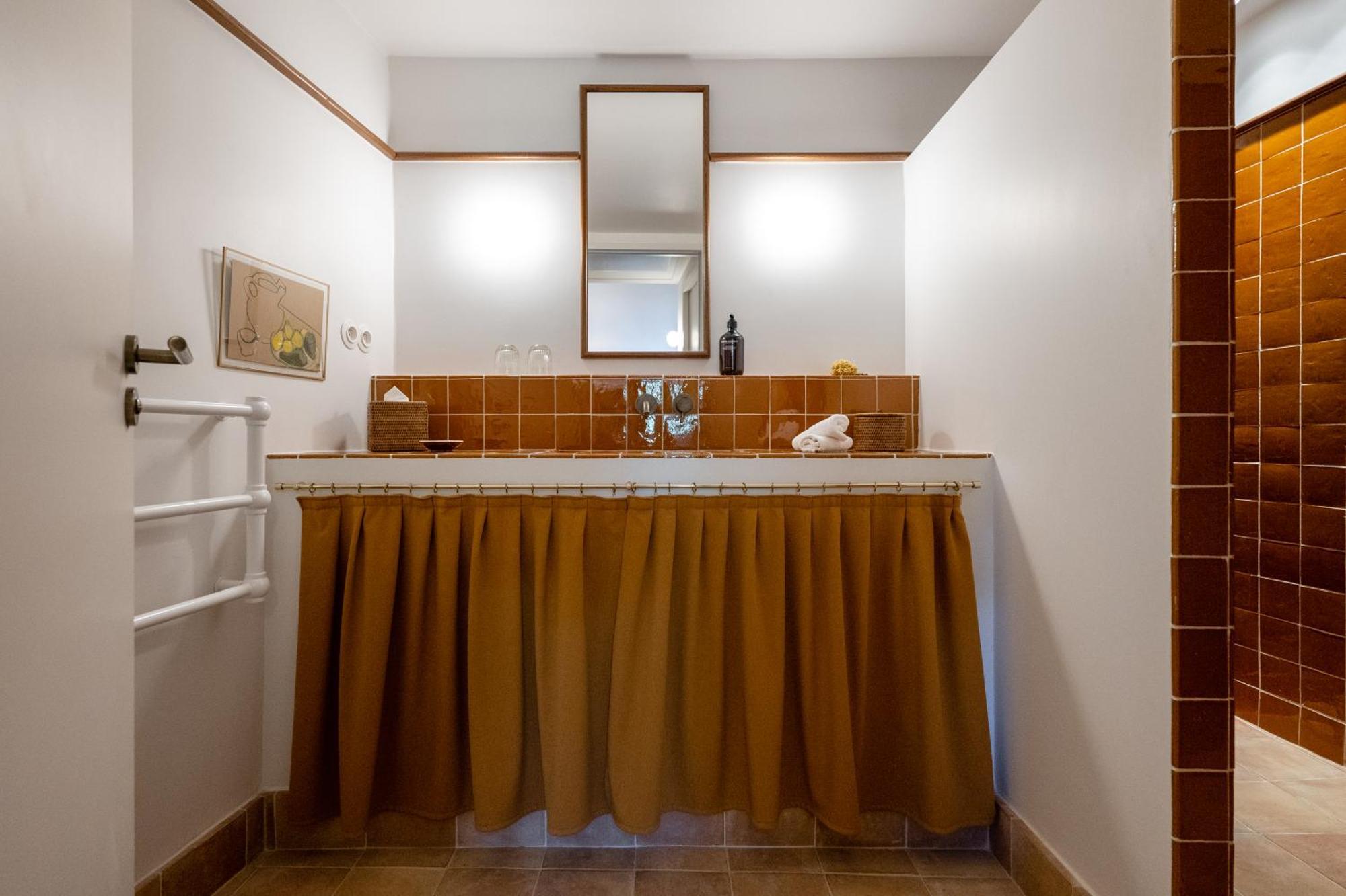 Le Moulin, Lourmarin, A Beaumier Hotel Экстерьер фото